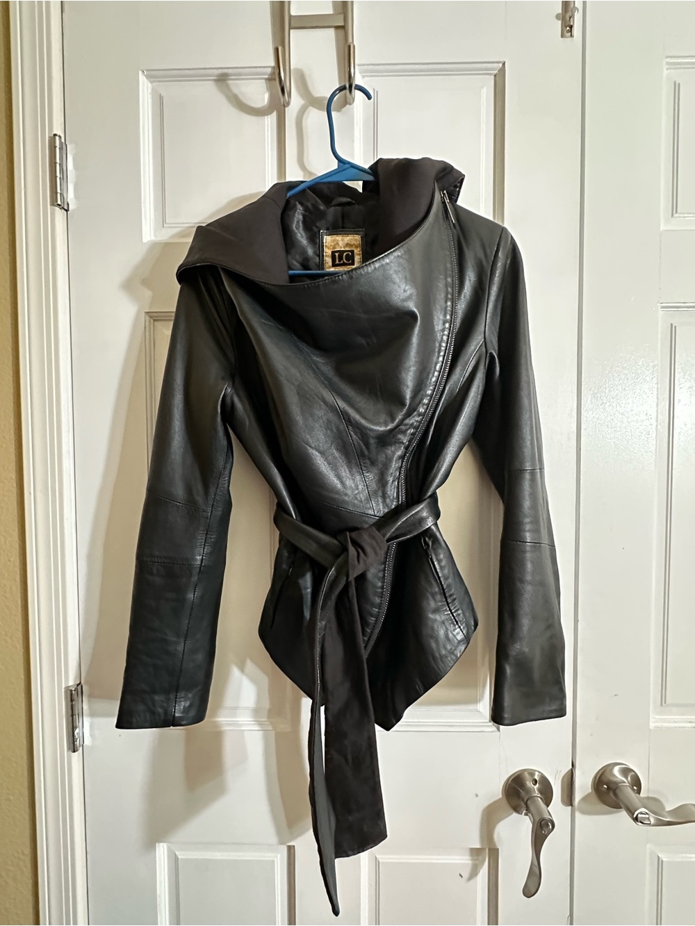 IC COLLECTION Black Leather Hooded Wrap Belt Jacket